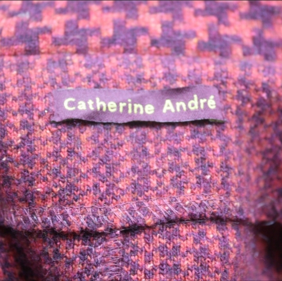 Dark Red Houndstooth Sweater Coat - Picture 4 of 4